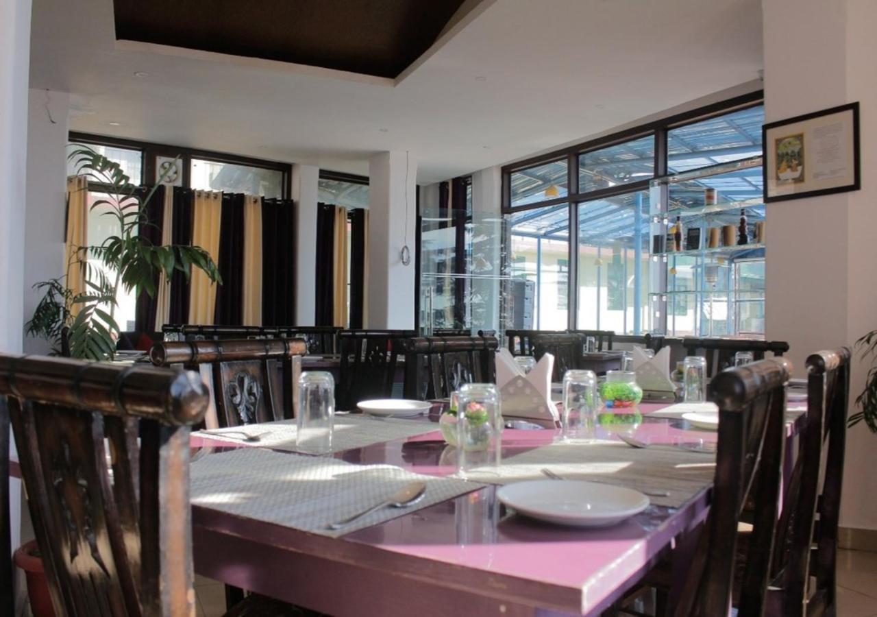 M Hotel And Restaurant McLeod Ganj Exterior foto
